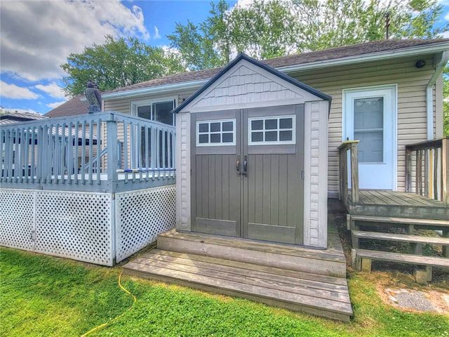 33 Mercedes Drive, Chili, NY 14624