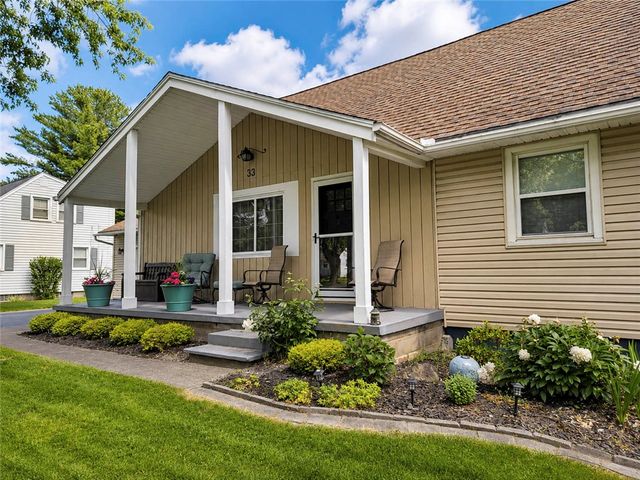 33 Mercedes Drive, Chili, NY 14624