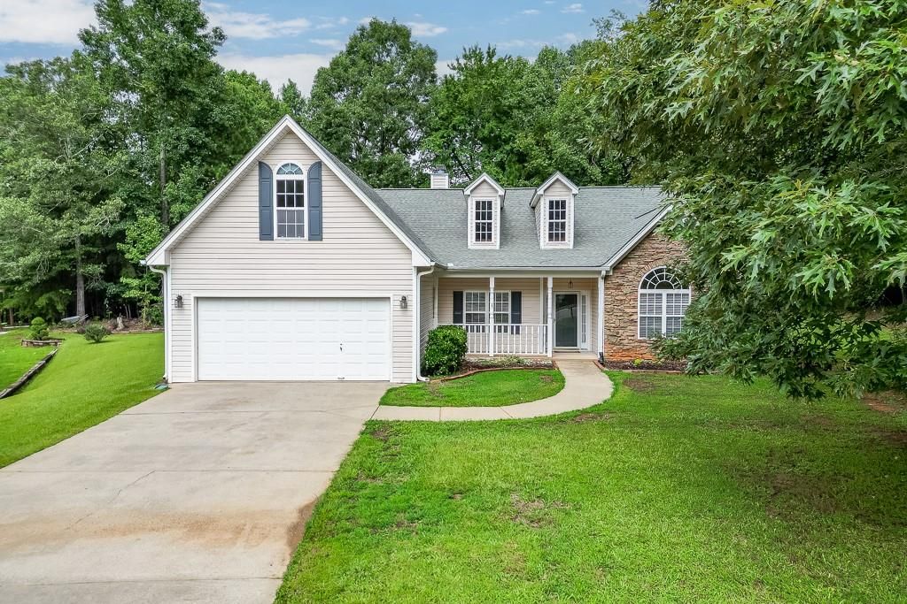 6528 Sundial Avenue, Flowery Branch, GA 30542