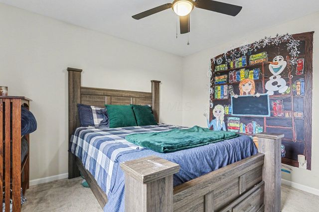 240 Glemsbury Drive, Delaware, OH 43015