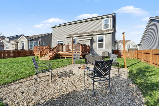 240 Glemsbury Drive, Delaware, OH 43015