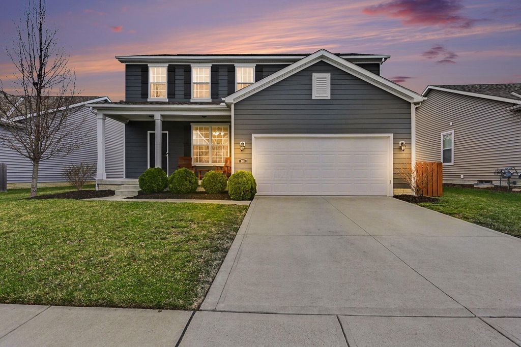 240 Glemsbury Drive, Delaware, OH 43015