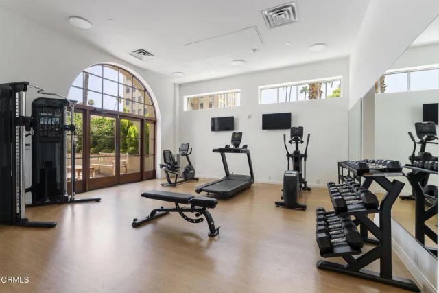 88 N Oakland Avenue 312, Pasadena, CA 91101
