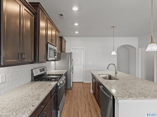 109 Rose Valley Drive, New Market, AL 35761