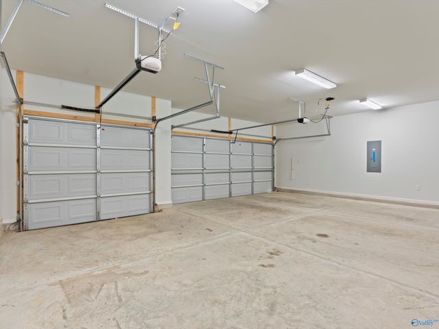 109 Rose Valley Drive, New Market, AL 35761