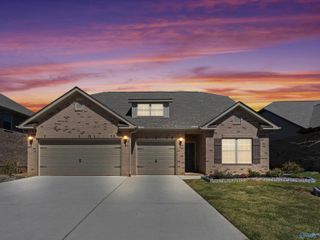 109 Rose Valley Drive, New Market, AL 35761