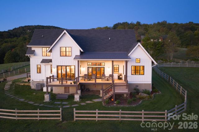 217 Sunrise Vista Lane, Banner Elk, NC 28604