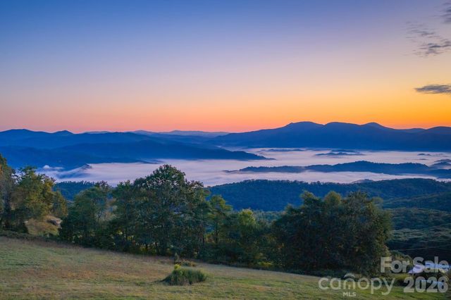 217 Sunrise Vista Lane, Banner Elk, NC 28604