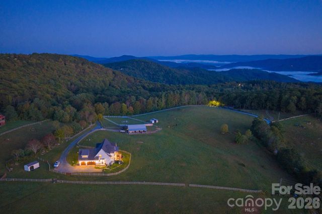 217 Sunrise Vista Lane, Banner Elk, NC 28604