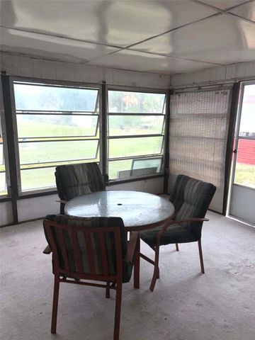 919 CR 482D, Lake Panasoffkee, FL 33538