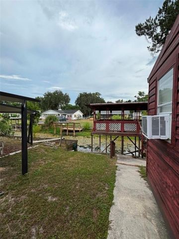 919 CR 482D, Lake Panasoffkee, FL 33538