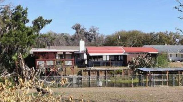 919 CR 482D, Lake Panasoffkee, FL 33538