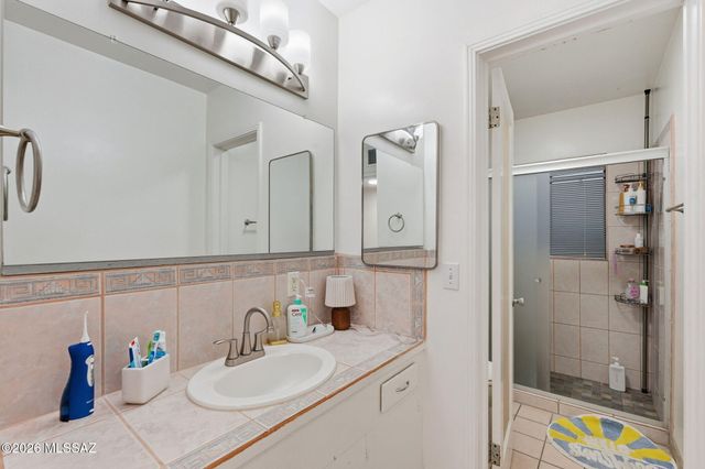 2050 N Campbell Avenue, Tucson, AZ 85719