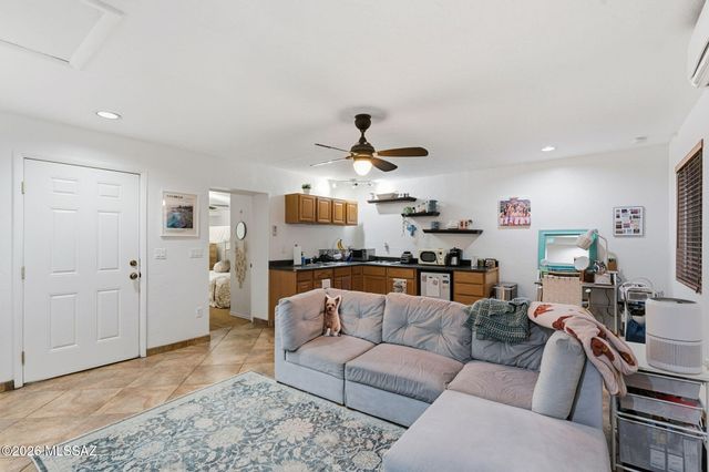 2050 N Campbell Avenue, Tucson, AZ 85719