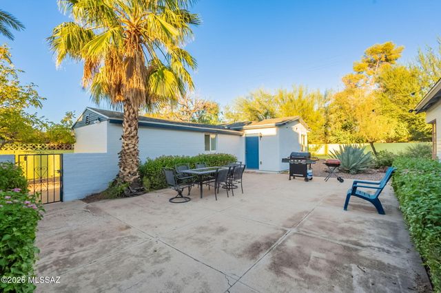 2050 N Campbell Avenue, Tucson, AZ 85719