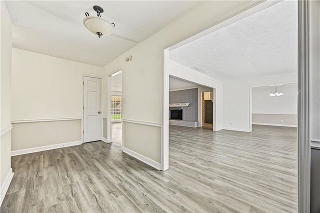 875 Hickory Oak Hollow, Roswell, GA 30075