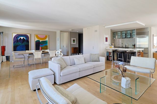 400 E Randolph Street 3719-20, Chicago, IL 60601