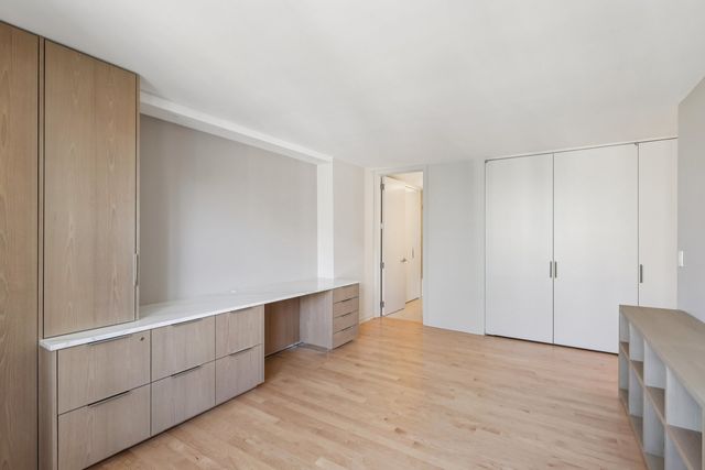 400 E Randolph Street 3719-20, Chicago, IL 60601