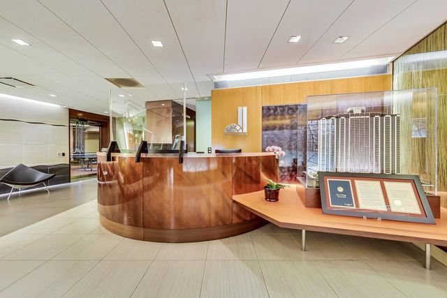 400 E Randolph Street 3719-20, Chicago, IL 60601