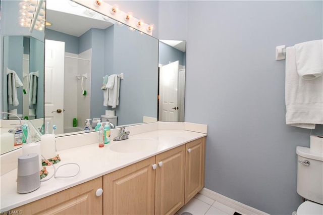 5964 Sand Wedge LN 301, Naples, FL 34110