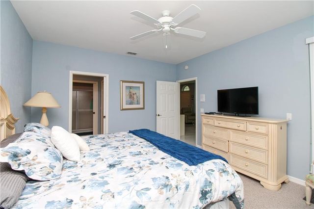 5964 Sand Wedge LN 301, Naples, FL 34110