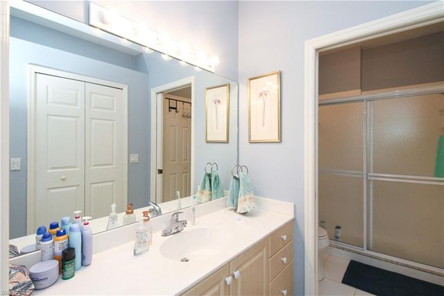 5964 Sand Wedge LN 301, Naples, FL 34110