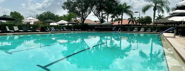 5964 Sand Wedge LN 301, Naples, FL 34110