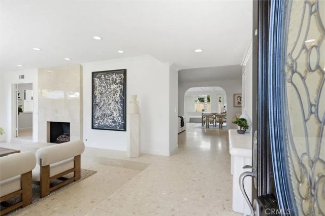 1839 Santiago, Newport Beach, CA 92660
