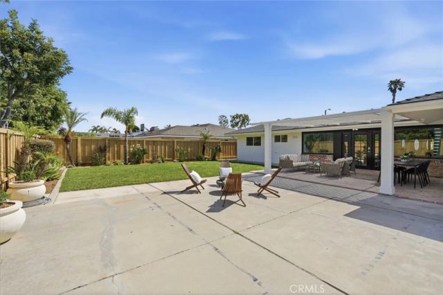 1839 Santiago, Newport Beach, CA 92660
