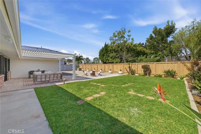 1839 Santiago, Newport Beach, CA 92660