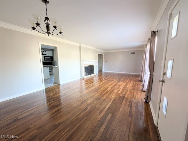 545 N Ray Drive, Zanesville, OH 43701