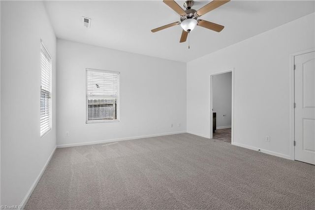 1564 Abbey Park Court, Kernersville, NC 27284