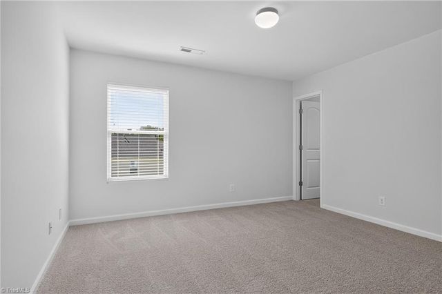 1564 Abbey Park Court, Kernersville, NC 27284
