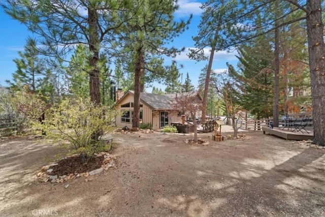 41604 Hummingbird Lane, Big Bear Lake, CA 92315
