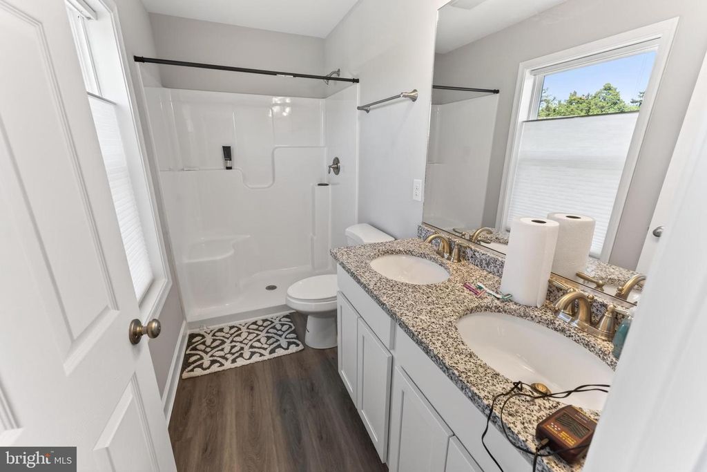 Image 26 of property listing at 11679 BECKFORD AVE, Princess Anne, MD 21853
