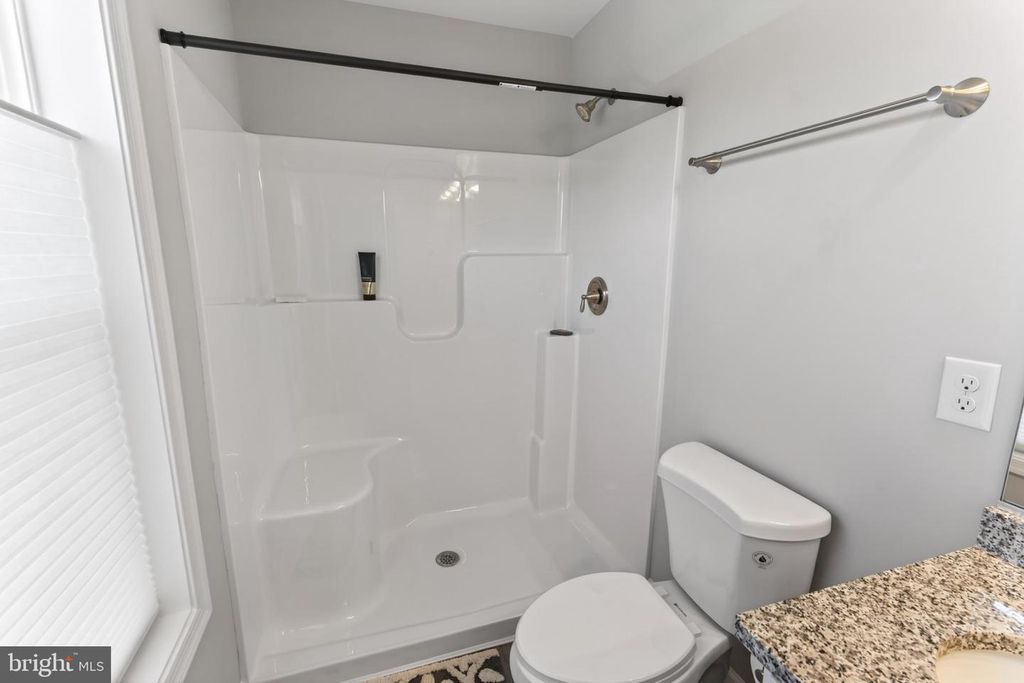 Image 28 of property listing at 11679 BECKFORD AVE, Princess Anne, MD 21853