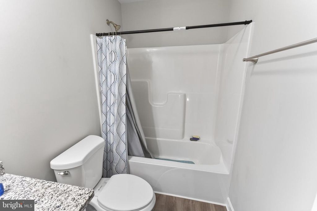 Image 34 of property listing at 11679 BECKFORD AVE, Princess Anne, MD 21853