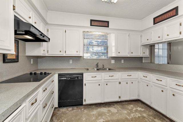 5306 Green Springs Drive, Houston, TX 77066