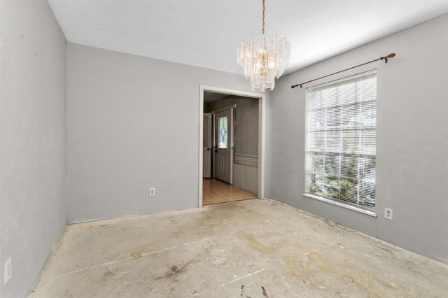 5306 Green Springs Drive, Houston, TX 77066