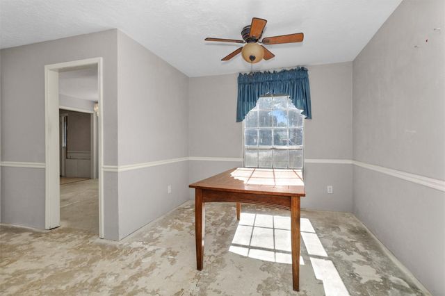 5306 Green Springs Drive, Houston, TX 77066