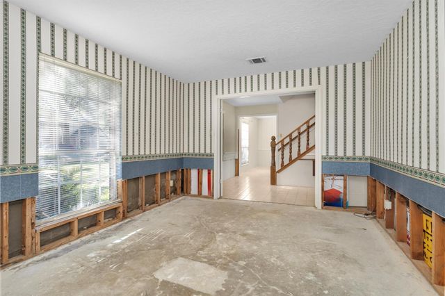 5306 Green Springs Drive, Houston, TX 77066