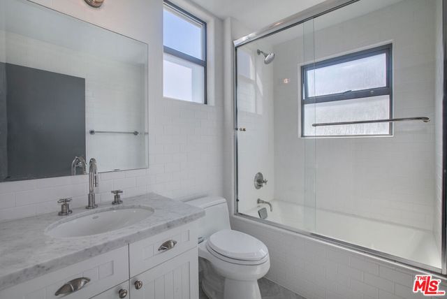 1358 4th Street PH-D, Santa Monica, CA 90401