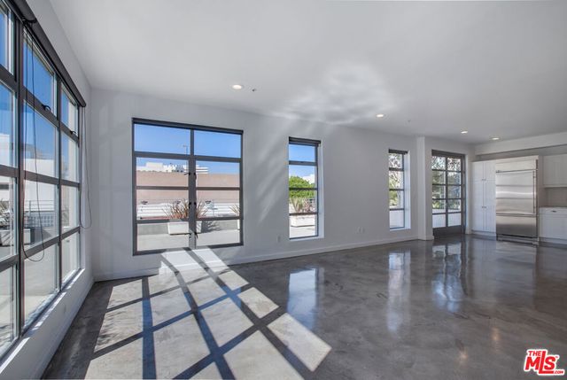1358 4th Street PH-D, Santa Monica, CA 90401