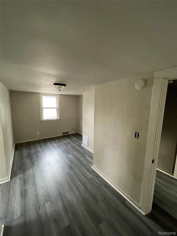 516 S Wheeler Street, Saginaw, MI 48602