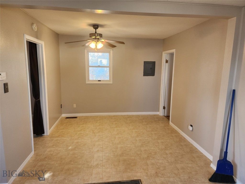 146 3rd Avenue NW, Cut Bank, MT 59427 photo 12