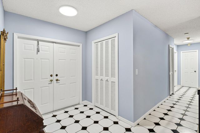 10299 186th Court S, Boca Raton, FL 33498