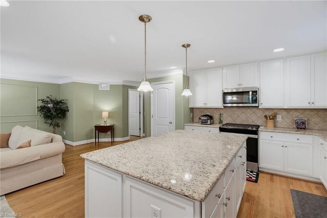 3091 Walker Ridge Drive, Walkertown, NC 27051