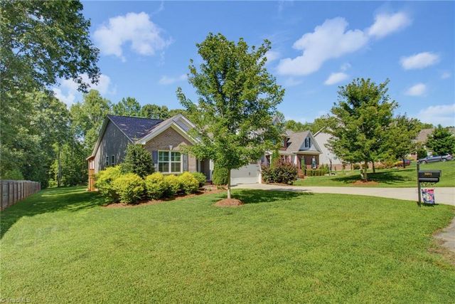 3091 Walker Ridge Drive, Walkertown, NC 27051