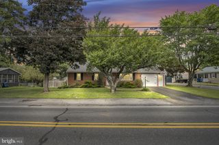 1907 STERRETTS GAP AVENUE, Carlisle, PA 17013