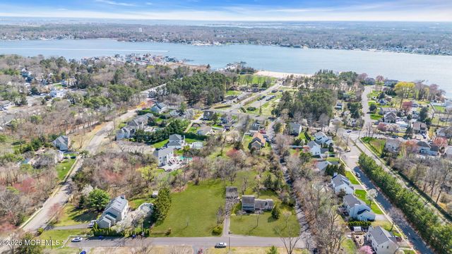 249 Twin Oaks Drive, Brick, NJ 08724